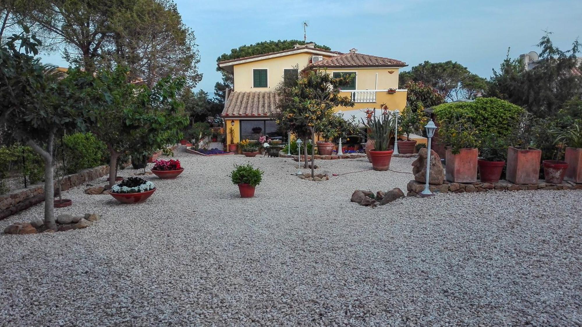 B&B Giglio Di Mare Cala Liberotto Exterior foto